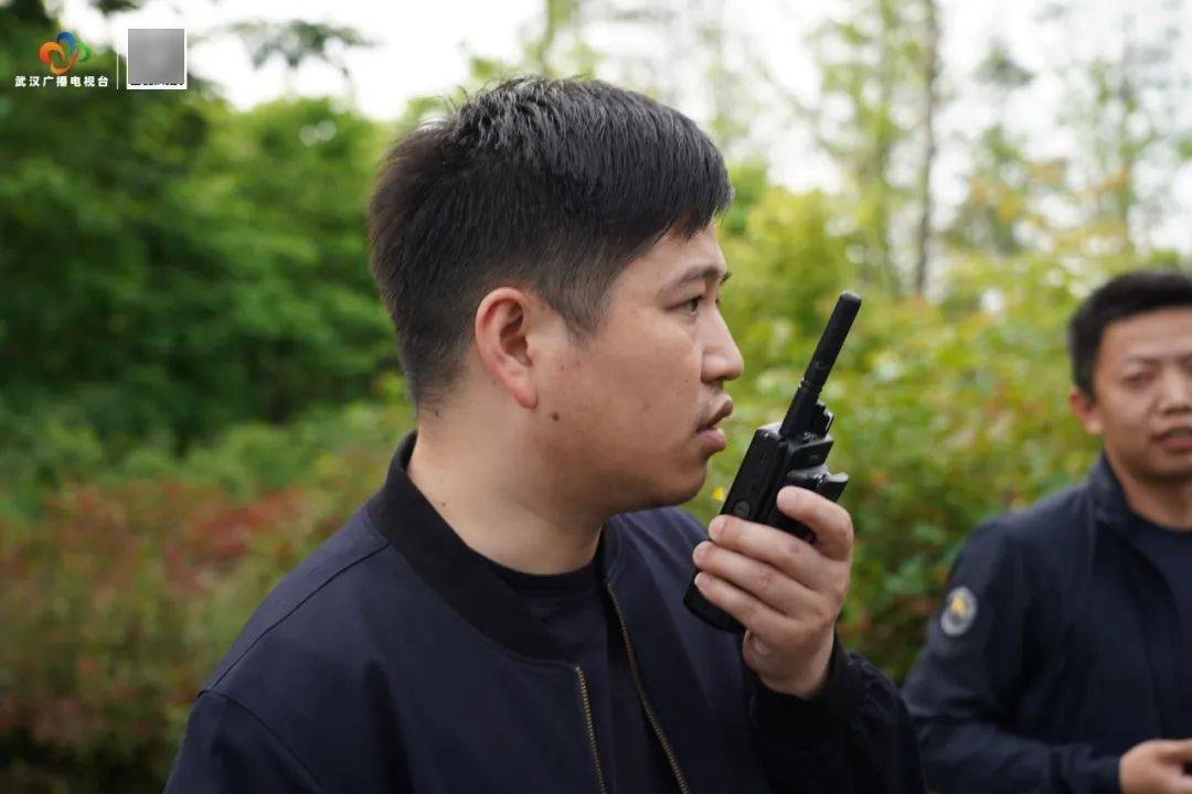 雷霆出击<strong></p>
<p>原油交易规则</strong>！武汉警方一举抓获32名“白富美”