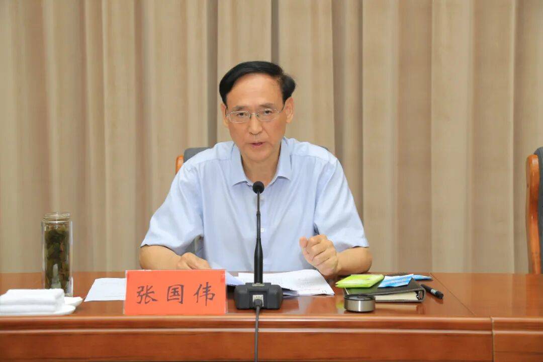 河南通报：正厅级张国伟<strong></p>
<p>原油脱水方法</strong>，主动投案