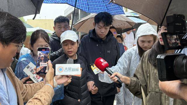 主犯曾某某死刑<strong></p>
<p>美原油开盘时间</strong>！山东入室抢婴案一审宣判