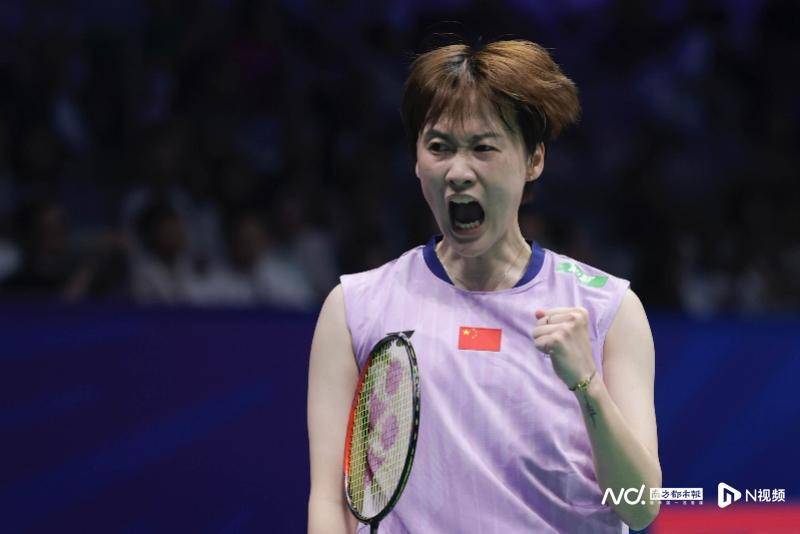 中国羽毛球大师赛16强战<strong></p>
<p>美原油开盘时间</strong>，国羽五项锁定11个八强席位