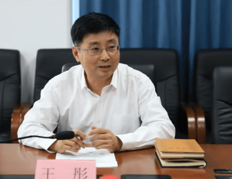 校长王彤被查细节：省委批准成立专案组<strong></p>
<p>美盘外盘原油</strong>，撕开口子、揭开盖子，先后对多名校领导和学校中层干部采取留置措施