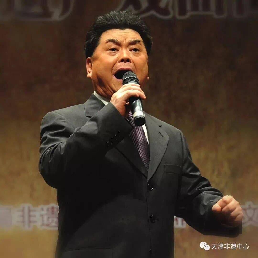 痛别<strong></p>
<p>融原油</strong>！著名演员昨晚去世！4岁入行、刻苦一生