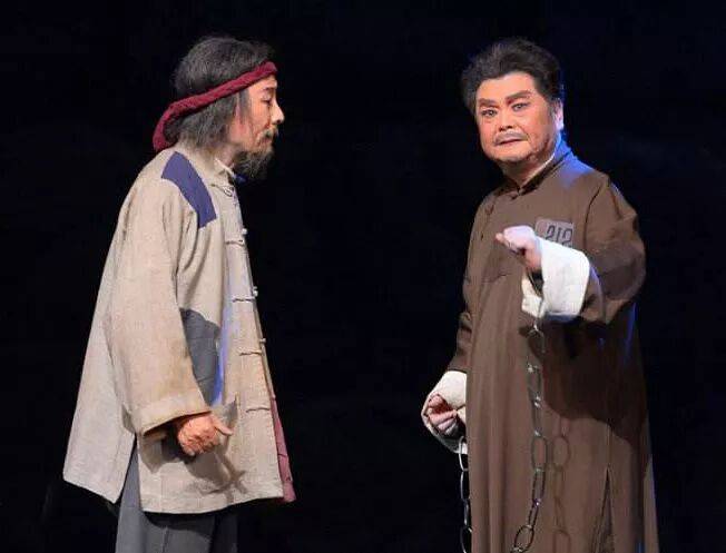 痛别<strong></p>
<p>融原油</strong>！著名演员昨晚去世！4岁入行、刻苦一生