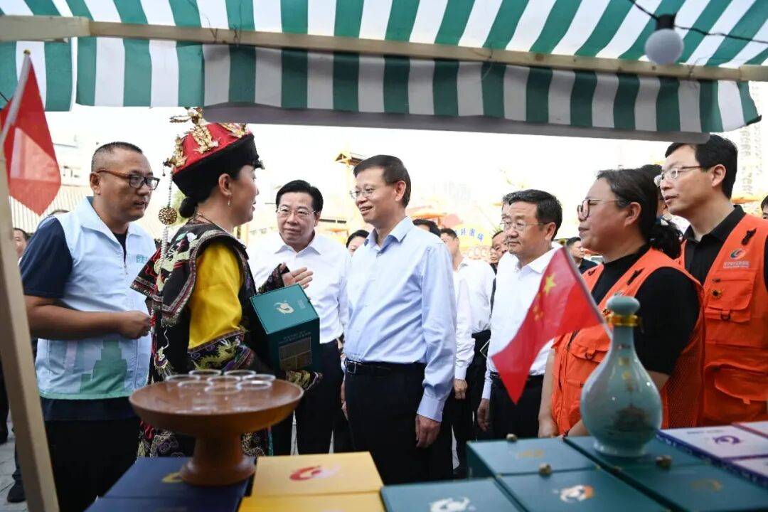 履新辽宁省委书记<strong></p>
<p>切原油</strong>，许昆林首次检查调度