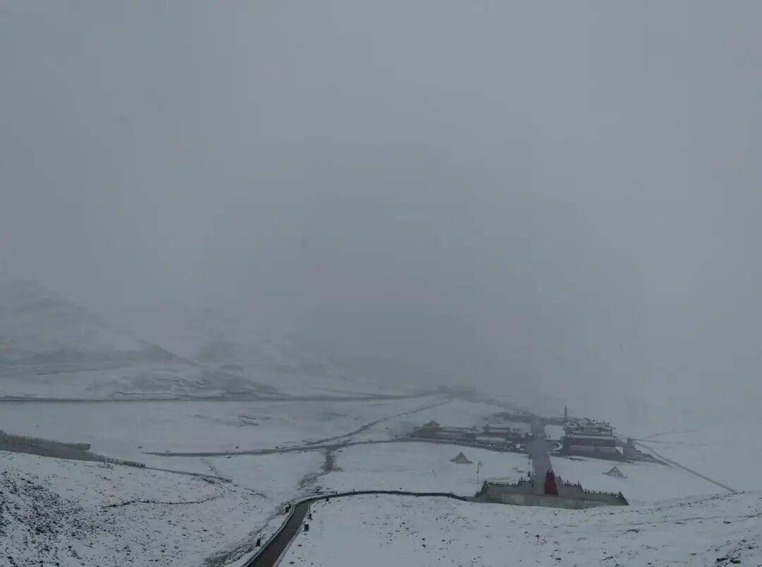 多地突降大雪<strong></p>
<p>切原油</strong>！