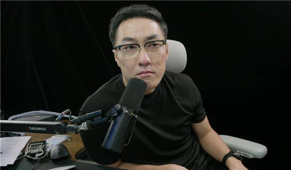 王自如曝格力高管工资7位数<strong></p>
<p>现货原油诈骗</strong>，再回应“不看工资条”