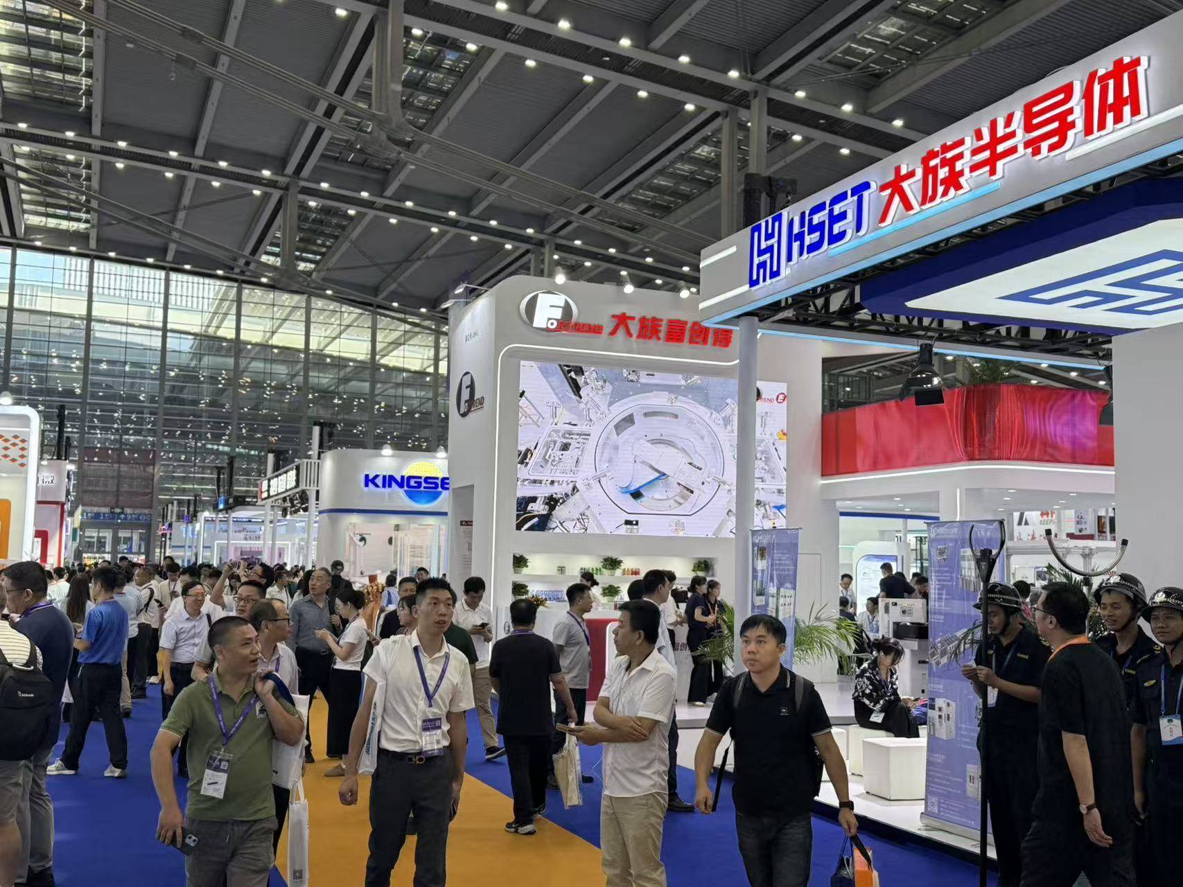 不止新凯来<strong></p>
<p>现货原油诈骗</strong>，逾115家深圳半导体企业亮相2025湾芯展