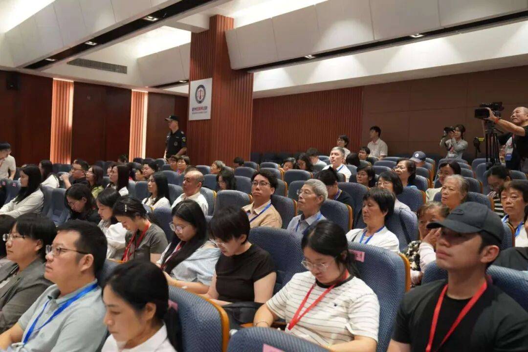 【以案释法】买演唱会票遭“假黄牛”用1068号段诈骗<strong></p>
<p>现货原油诈骗</strong>，号商被判赔50万元！