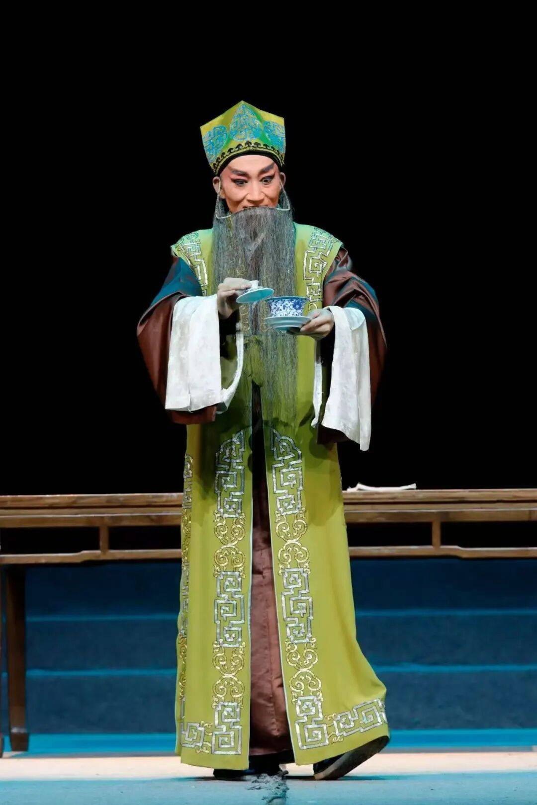 展现云南传统戏曲魅力<strong></p>
<p>现货原油诈骗</strong>！玉溪作品《先生好茶》亮相全国舞台
