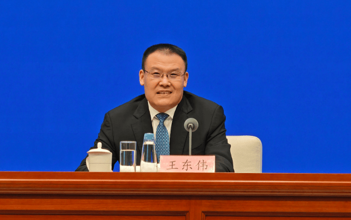 中央批准：财政部副部长王东伟<strong></p>
<p>魔兽世界原油</strong>，任安徽省委常委