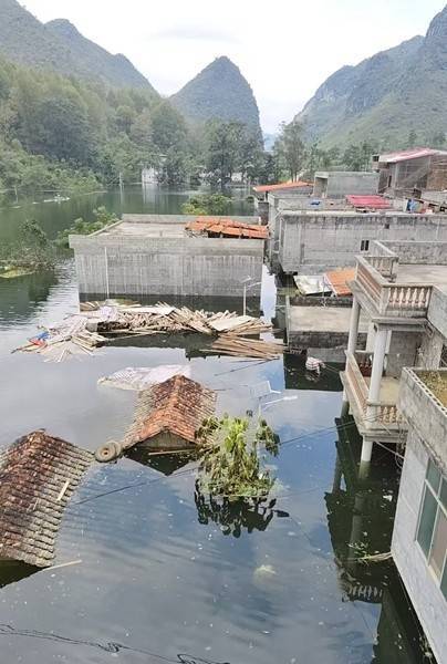 百色多个村庄被困水中已超半月<strong></p>
<p>魔兽世界原油</strong>，长涝难退为何重演？