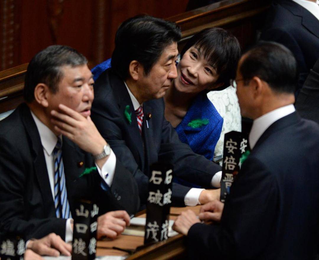 日本首位女首相<strong></p>
<p>美原油06</strong>，有何来历？