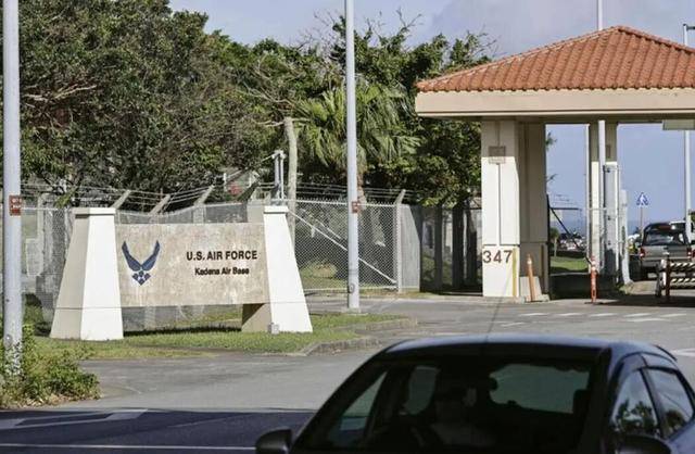 驻冲绳美军刑案创纪录!美宪兵队在冲绳街头首次单独巡逻<strong></p>
<p>上期所原油期货</strong>,为防止再次发生美军士兵性侵案,敦促美军返回住处