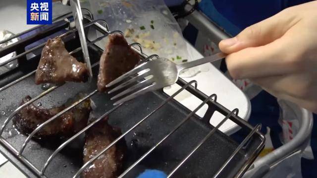 太空烧烤？？来看航天员们的“吃饭历程”<strong></p>
<p>上海证券</strong>！