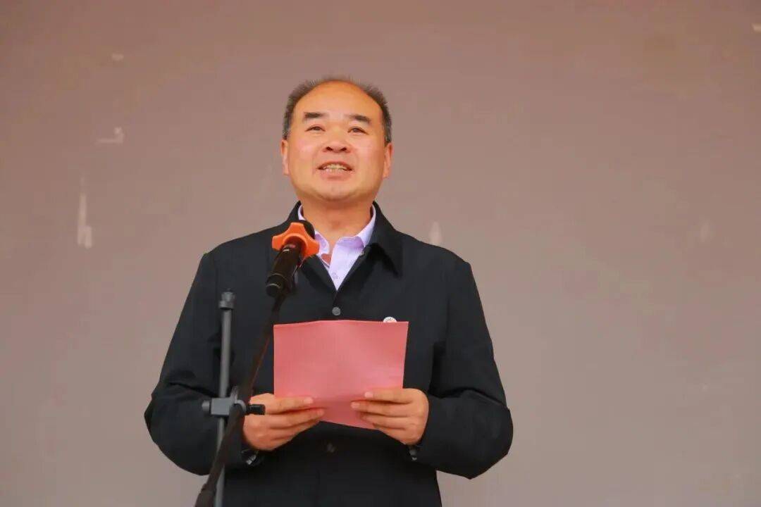 苟如虎<strong></p>
<p>中投证券易网厅</strong>,从甘肃履新上海