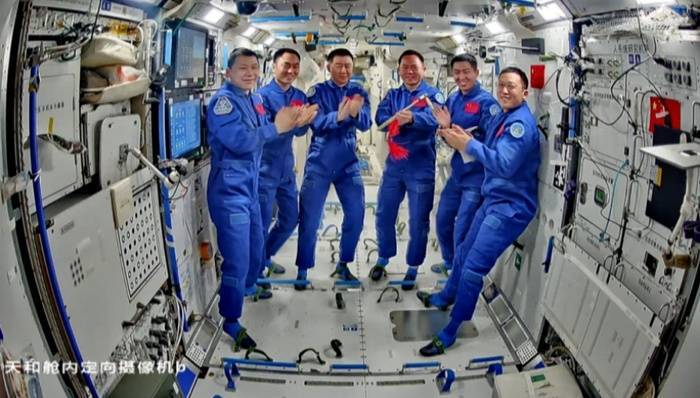 神舟二十号航天员返回任务正有序推进<strong></p>
<p>华林证券通达信行情</strong>,空间站组合体状态正常