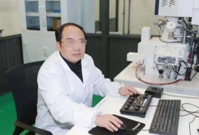 大骗子成了首席科学家<strong></p>
<p>华融证券小微融</strong>,起底郭某