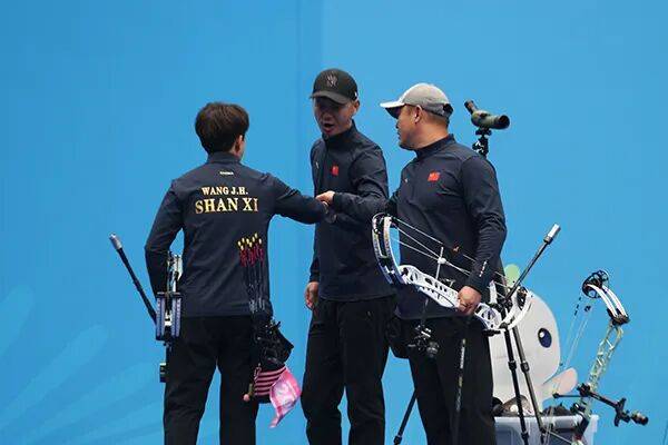 复合弓首入全运会<strong></p>
<p>恒生电子证券事业部</strong>,山西队获前八成绩