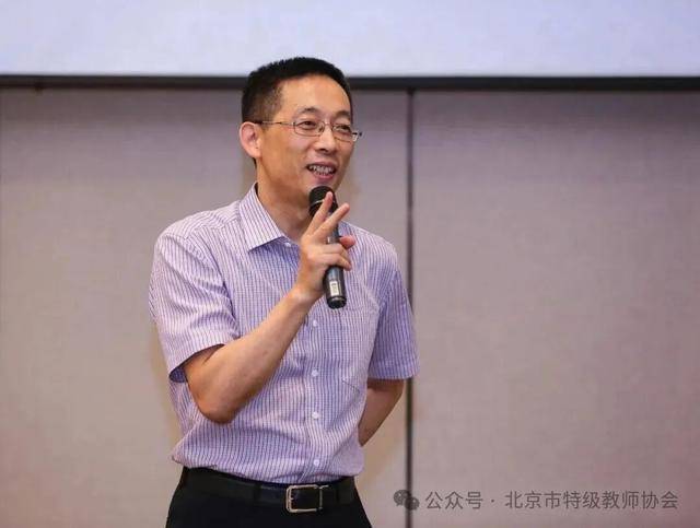 施一公：无论什么学科<strong></p>
<p>恒生电子证券事业部</strong>，物理、工程、生物、文科，我认为最不重要的是智商！