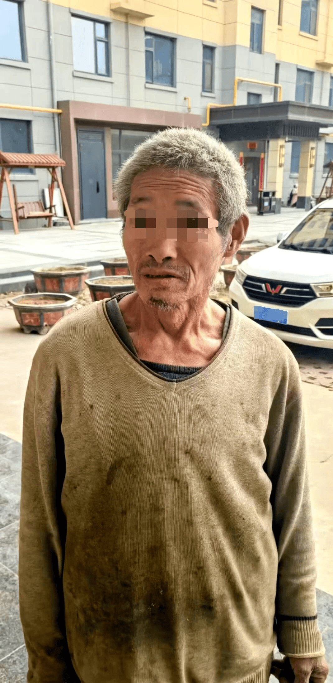 男子一次性收到11年工资38万元<strong></p>
<p>恒生电子证券事业部</strong>，老板曾辩称“路遇乞讨好心收留，属自愿劳动”