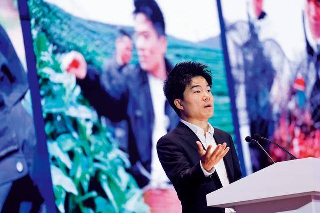 董宇辉：别再送钱<strong></p>
<p>证券分析师陈建平</strong>了