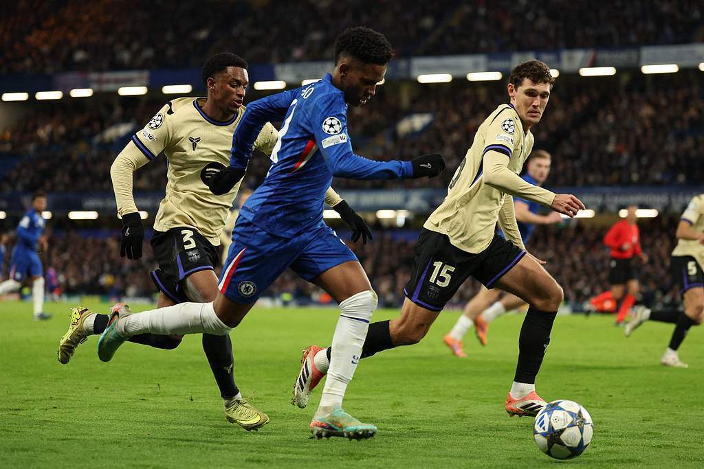 一场三球完败的背后<strong></p>
<p>证券分析师陈建平</strong>，巴萨和亚马尔都回不到当初