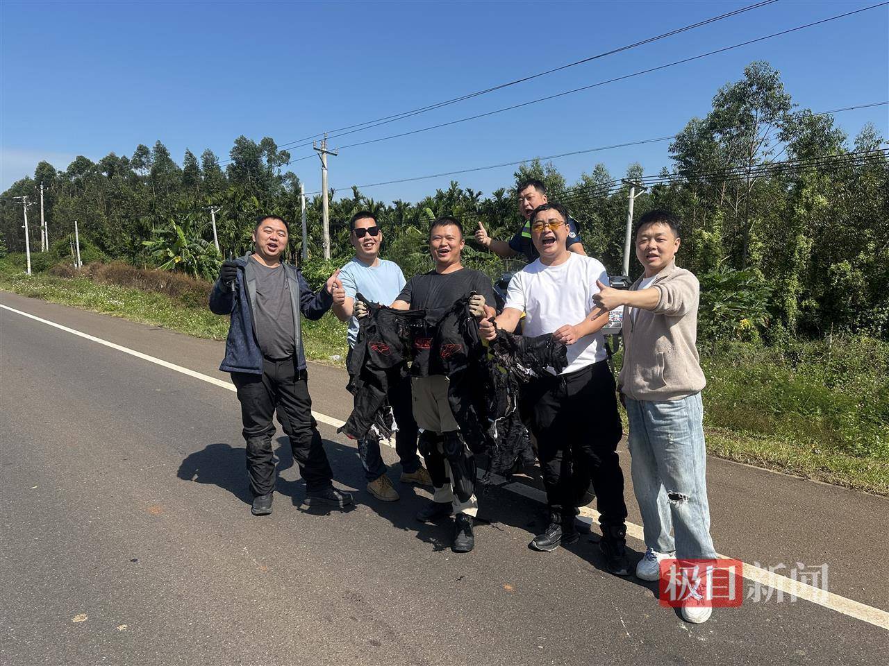 海南一女子被野蜂围攻躲进电动车挡风被<strong></p>
<p>证券分析师陈建平</strong>，5名摩友挥舞衣服施救