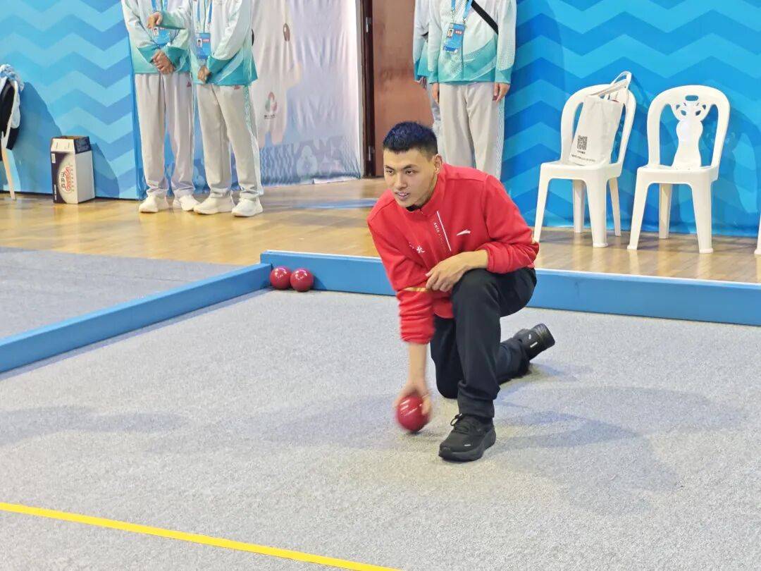 喜报:<strong></p>
<p>中航证券昆明营业部</strong>我市特奥滚球队在全国残运会上斩获1金1银5铜