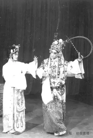 “何晴告别仪式”不公开对外吊唁<strong></p>
<p>中航证券昆明营业部</strong>,好友:她本想跟李雪健一样,战胜病魔,走回舞台