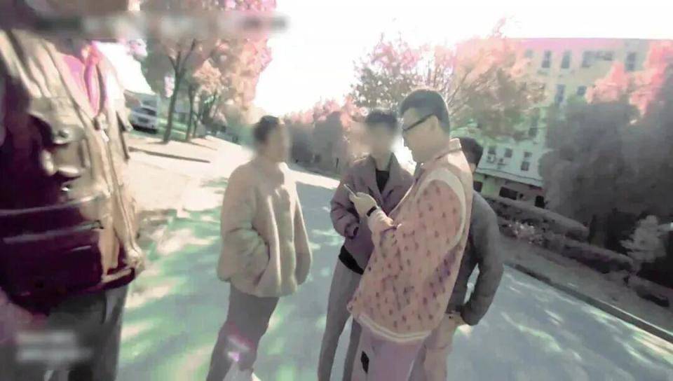 妈妈取30万“彩礼”给儿子订婚<strong></p>
<p>厦门证券营业部排名</strong>，儿子一脸迷茫：我不知道我要结婚了