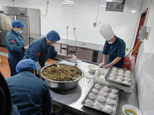 因为包子太好吃<strong></p>
<p>厦门证券营业部排名</strong>,河南这家物流企业出圈了!