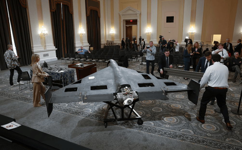 美军为何“抄作业”<strong></p>
<p>厦门证券营业部排名</strong>?大批量“山寨”对手的无人机……