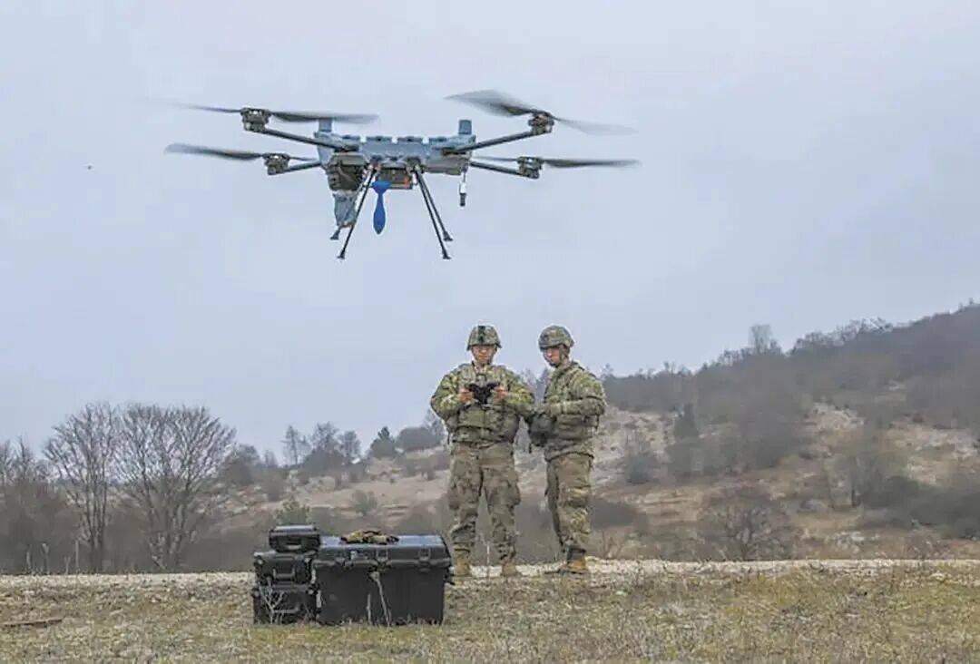 美军为何“抄作业”<strong></p>
<p>厦门证券营业部排名</strong>?大批量“山寨”对手的无人机……