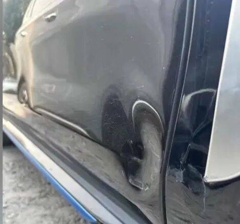 小区地库里出车祸<strong></p>
<p>德传附子证券投资基金</strong>,女子惊呆了:对方竟然不是人!更糟心的是...