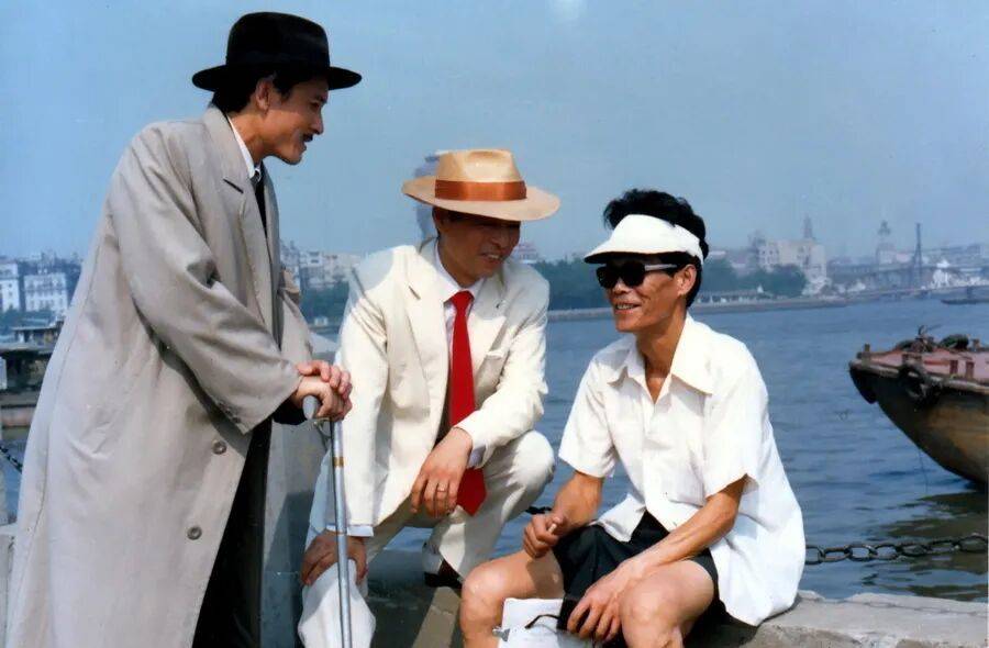 哀悼！上海著名导演逝世<strong></p>
<p>杭州证券公司校园招聘</strong>，曾创造中国悬疑片票房奇迹