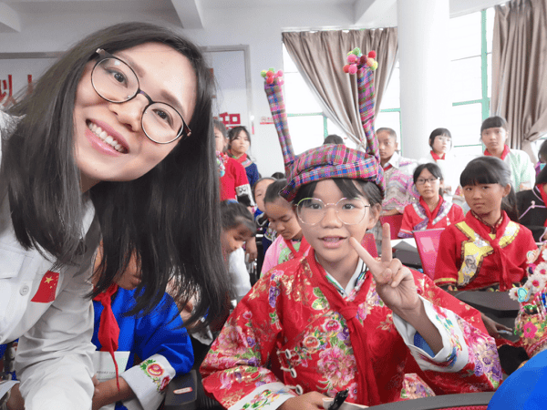 突然爆火！浙大女博士一个月涨粉超50万<strong></p>
<p>金融界和证券之星</strong>，“我是过了把瘾”！网友：丝滑入脑……