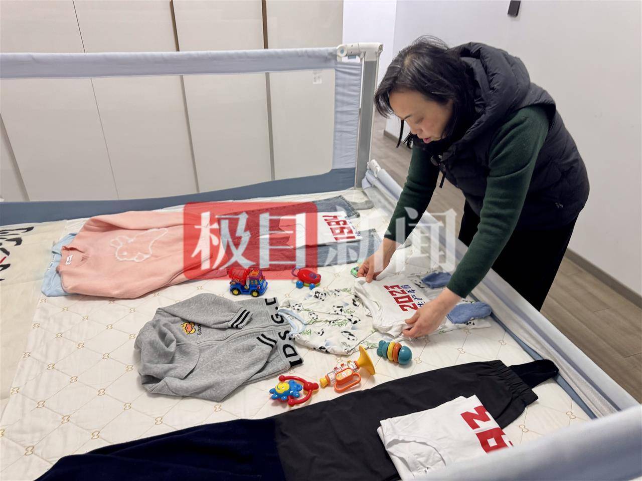 14秒连续加速<strong></p>
<p>金融界和证券之星</strong>，两脚踩到底的油门，“景德镇一家三口被撞亡案”背后的罪名之争