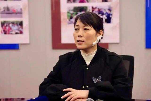 河南省委书记主持会议<strong></p>
<p>同花顺为什么没有海通证券</strong>，提到王妙丽