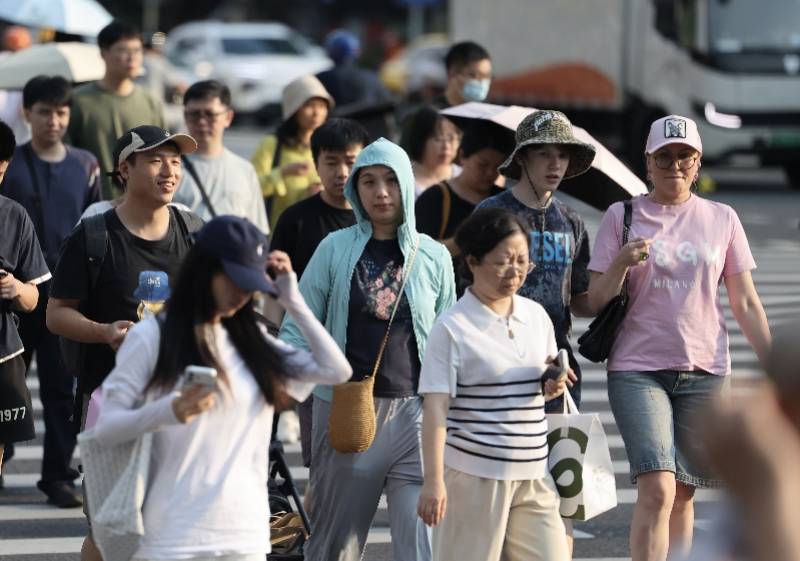 “热麻了”<strong></p>
<p>中泰证券佣金</strong>，广州今日最高温41.6℃，花都区橙色预警生效